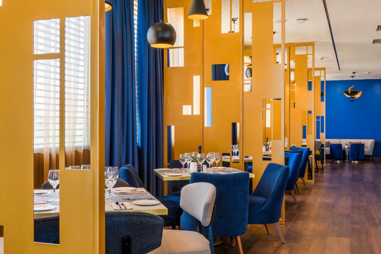 Отель Barcelo Tanger Экстерьер фото Restaurant